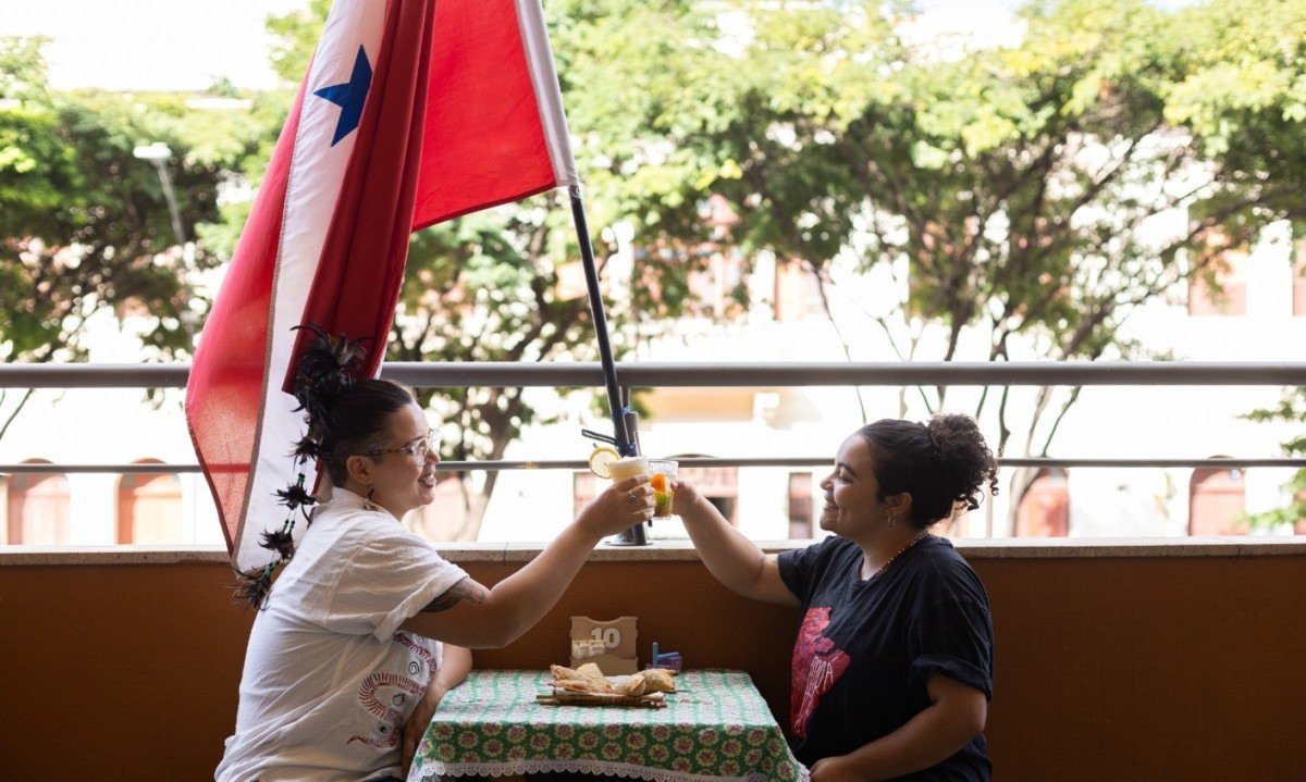 A gastronomia uniu Fernanda Souza e Letícia Rosa, que servem comida paraense no Flor de Jambu