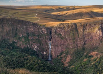 Casca D'Anta a primeira cachoeira do Rio São Francisco próximo a sua nascente na Serra da Canastra (MG) -  (crédito:  Andre Dib)