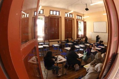 As sirenes que indicam o início e fim das aulas, provas e período de recreio estão entre os sons que deverão ser substituídos por sinais sonoros até o início do ano letivo de 2026 -  (crédito: Alexandre Guzanshe/EM/D.A. Press)