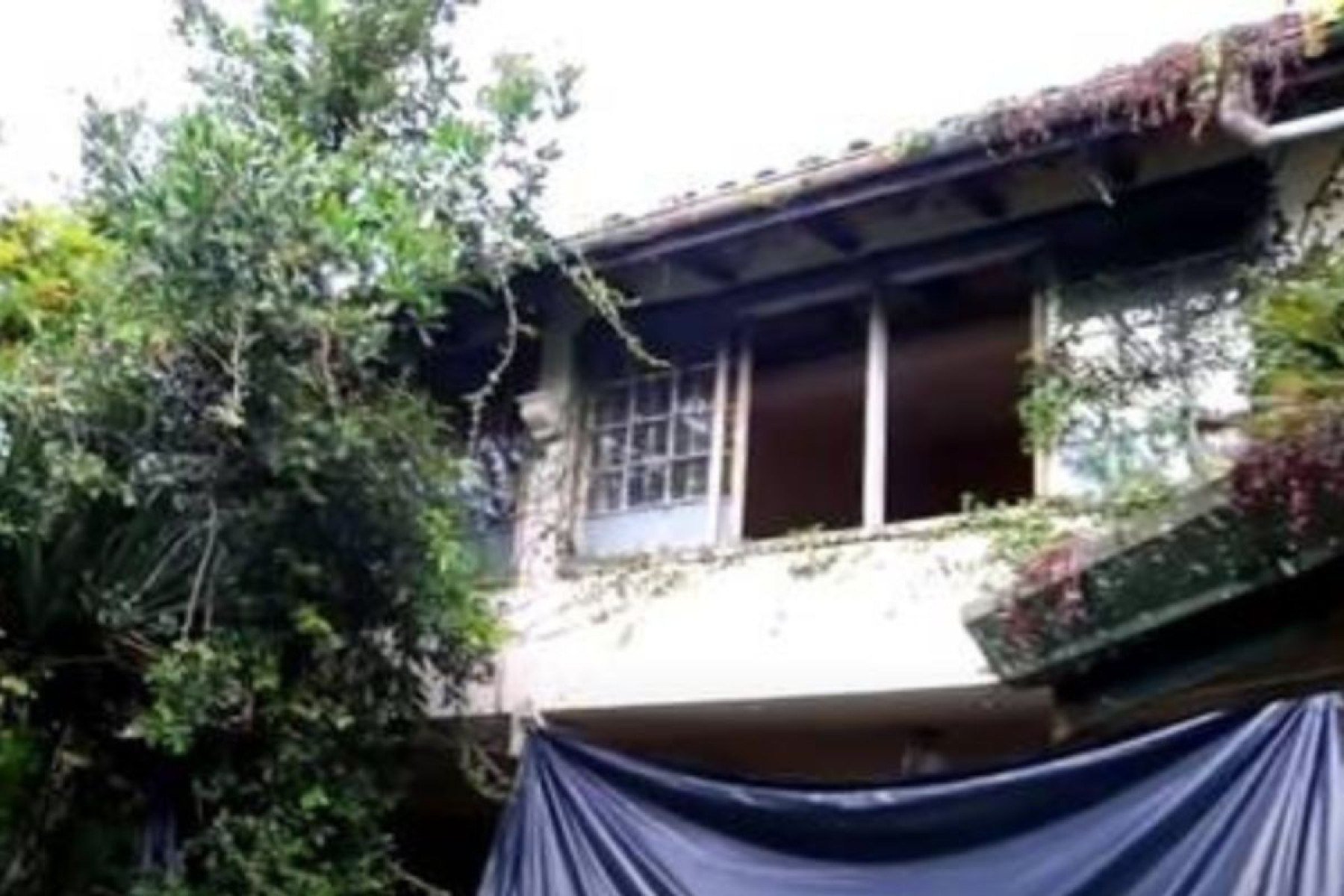 Mansão abandonada de Clodovil -Reprodução YouTube Lolo Bolado