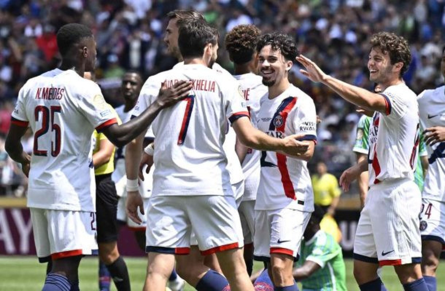 Sem brilho, PSG vence o Seattle e avança às oitavas do Mundial de Clubes Sem brilho, PSG vence o Seattle e avança às oitavas do Mundial de Clubes