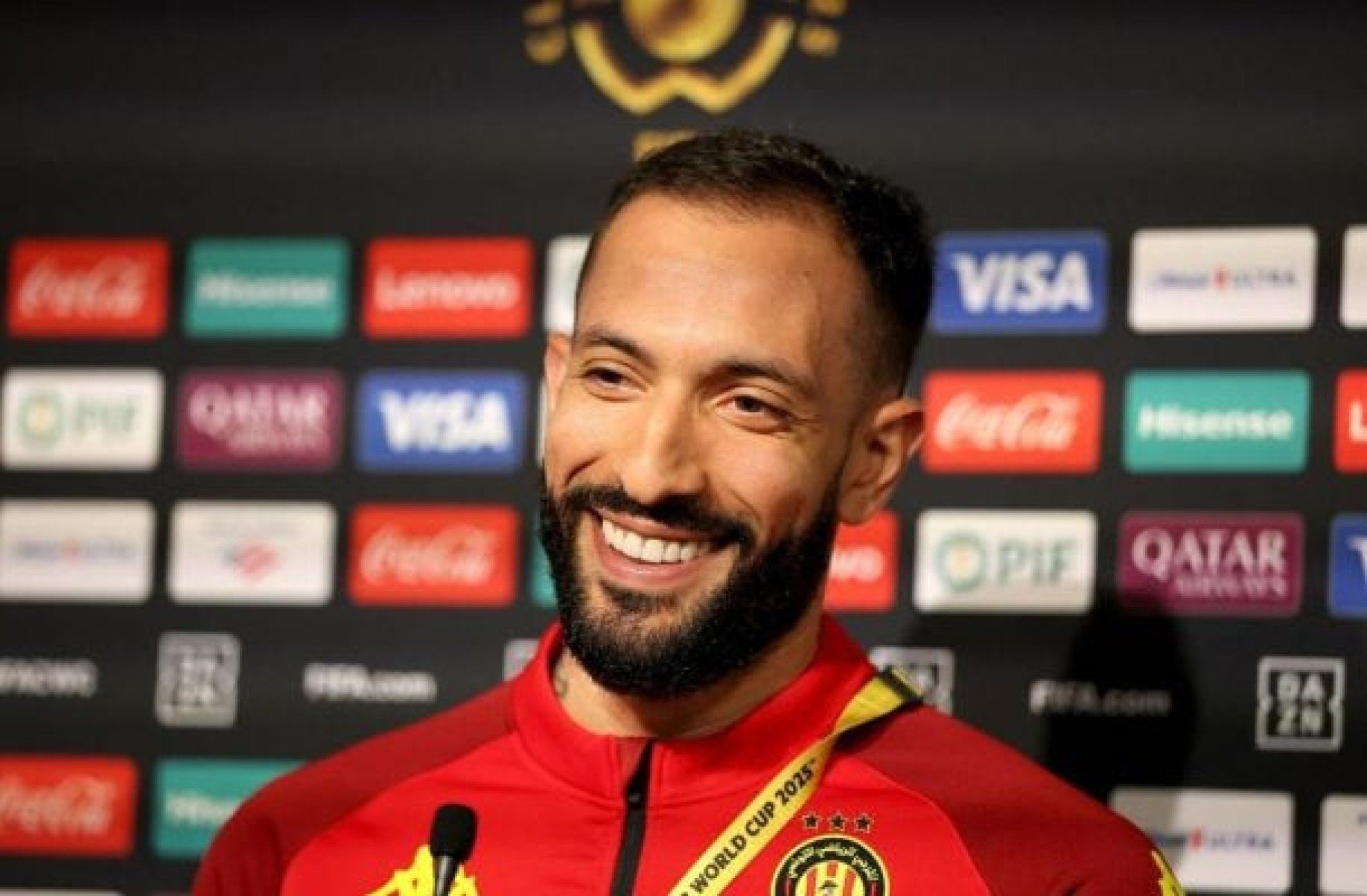 Atacante brasileiro do Espérance projeta duelo com o Chelsea no Mundial: ‘São 11 contra 11’