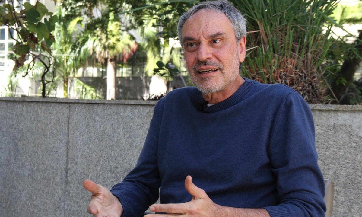 "Pensei num projeto que homenageasse não só a literatura,mas também a língua portuguesa. E deu certo,isso começou a formar plateia". José Eduardo Gonçalves, criador do Letra em cena-Jair Amaral/EM/D.A Press