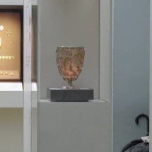 Taça de 16 séculos impressiona por mudar de cor - reproduÃ§Ã£o/youtube