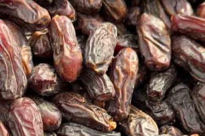 As tâmaras podem ser, entre outras coisas, uma boa alternativa ao açúcar refinado. Além da doçura natural, essas frutas são compostas de nutrientes que podem trazer diversos benefícios para a saúde. -  (crédito:  Imagem de Engin Akyurt por Pixabay)