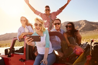Viajar pelo mundo pode ser incrível e ao mesmo tempo engraçado, veja histórias de perrengues durante viagens  -  (crédito: monkey business images)