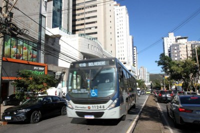A redução na oferta de viagens é de cerca de 7,3%. No serviço convencional serão ofertadas 22,5 mil viagens por dia útil, 92,6% de um dia útil típico, cuja oferta é de 24.298 viagens por dia -  (crédito: Jair Amaral/EM/D.A.Press.Brasil)