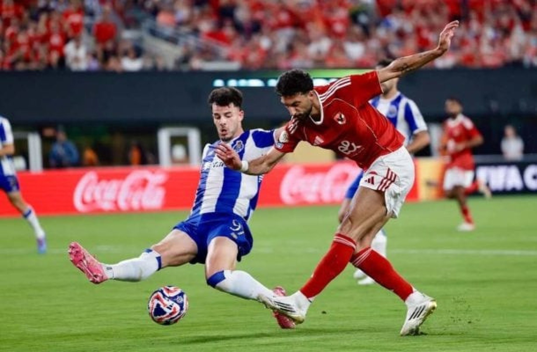 Porto e Al Ahly empatam em jogo eletrizante, mas dão adeus ao Mundial