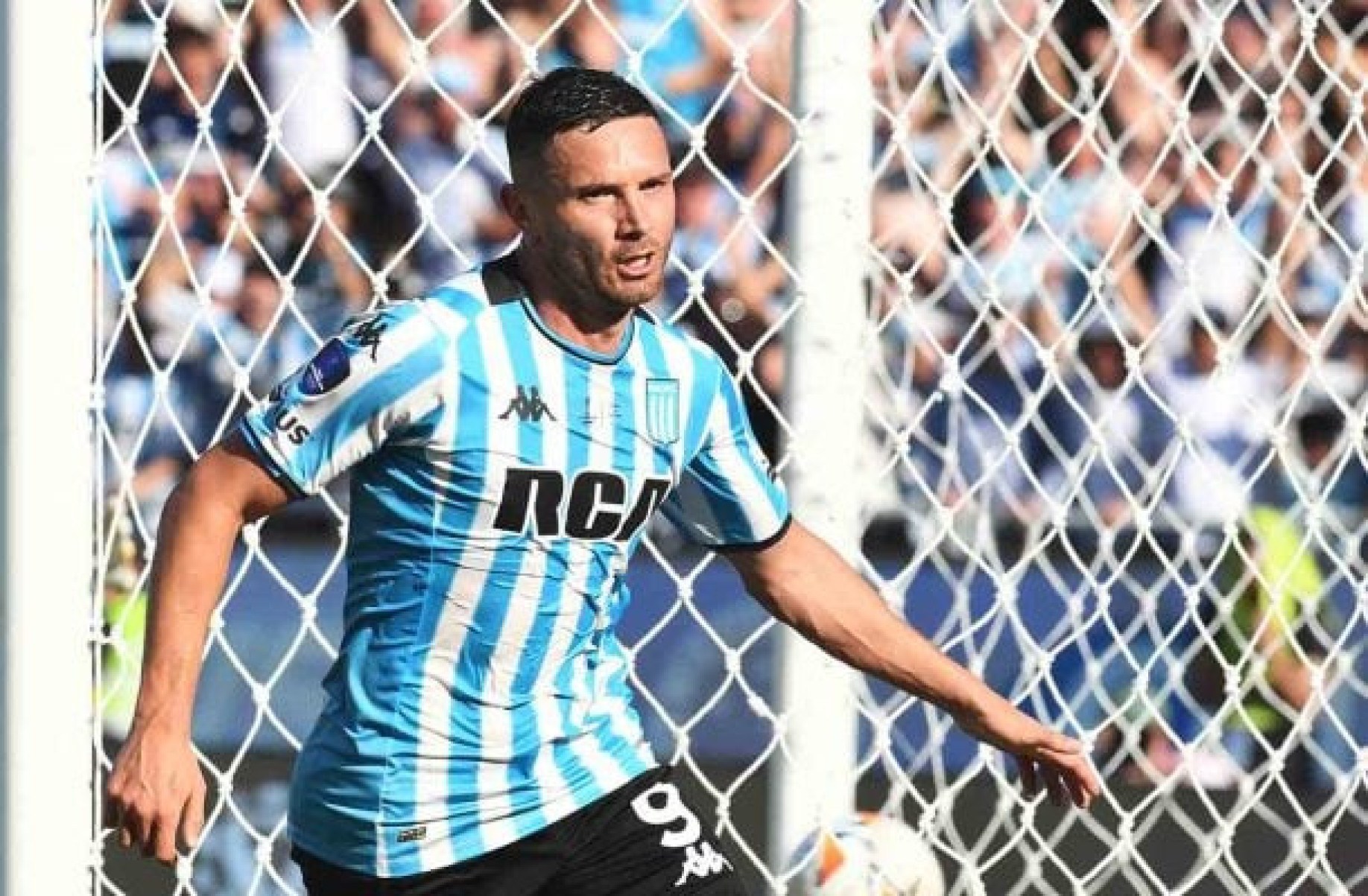 River Plate investe pesado para contratar artilheiro do Racing