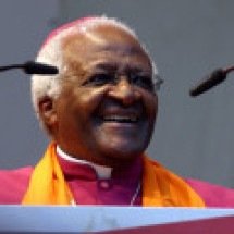 Desmond Tutu: o arcebispo que fez história na África do Sul - Elke Wetzig / commons wikimedia