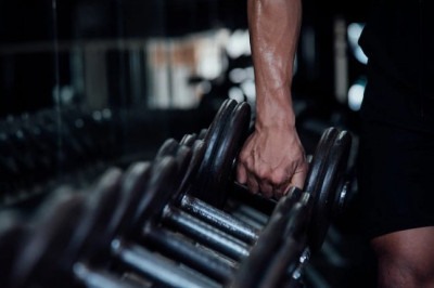 Para preservar a saúde, a postura corporal e a qualidade de vida, a prática de ir à academia de ginástica, aliada a uma dieta balanceada, pode fazer a diferença. Veja alimentos que nutrem a pessoa e fortalecem os músculos.  -  (crédito: Freepik)