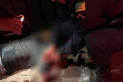Agentes da Guarda Municipal prestaram socorro até a chegada do Corpo de Bombeiros, que conduziu a vítima ao hospital  -  (crédito: Guarda Municipal de Mariana/Divulgação)