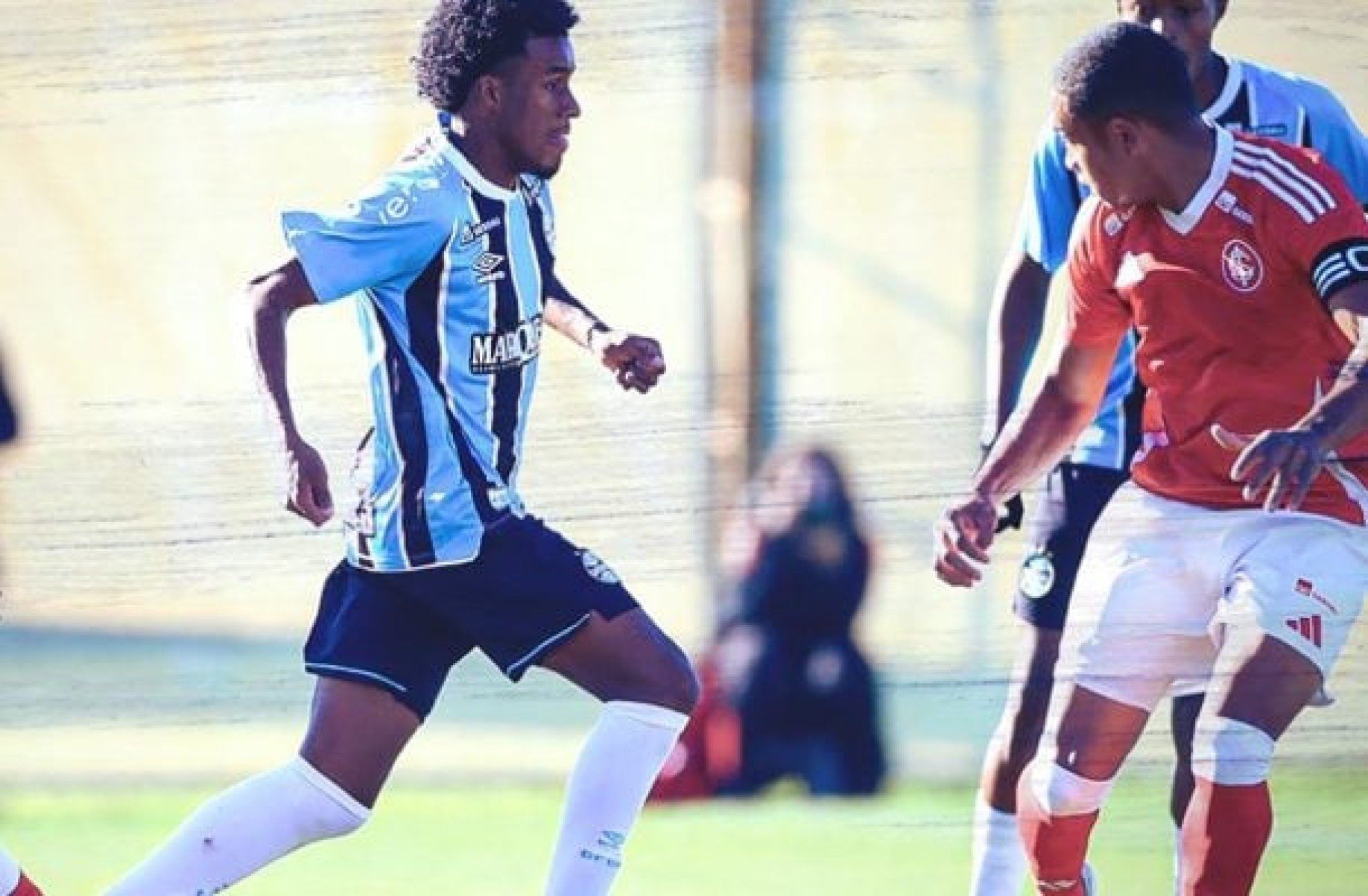 De virada, Grêmio vence Gre-Nal e Inter segue na zona de rebaixamento no Sub-20