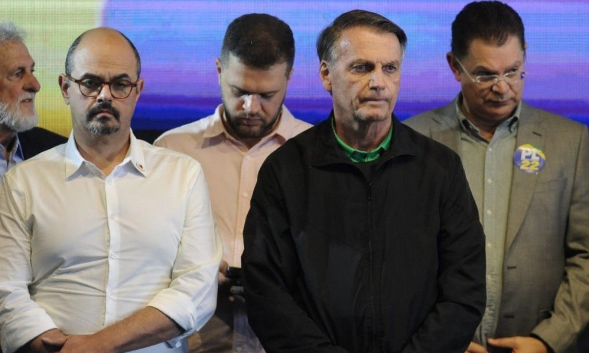 Vice-governador Mateus Simões afirma que para direita recuperar o poder basta recorrer a eleição -  (crédito: Alexandre Guzanshe/EM/D.A Press)