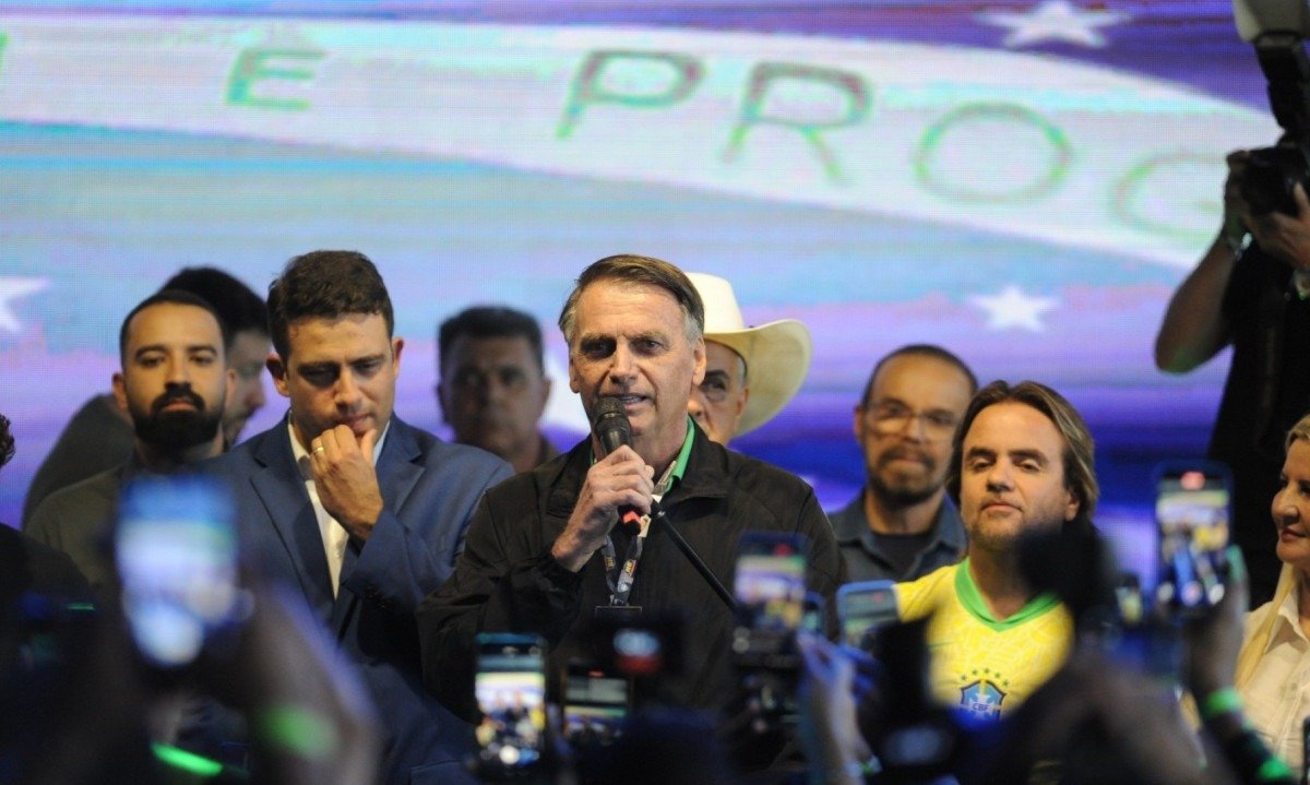 O ex-presidente Jair Bolsonaro voltou a pedir apoio para eleger ao menos metade dos senadores no pleito de 2026 -  (crédito: Alexandre Guzanshe/EM/D.A Press)