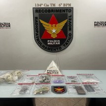MG: casal é preso por tráfico; homem usava casa da avó para esconder drogas - PMMG/ Divulgação