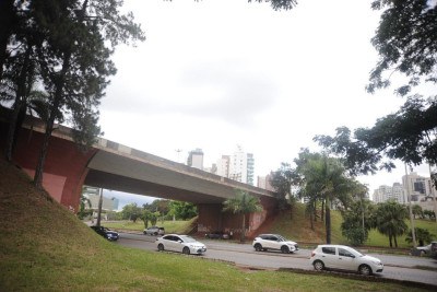 A Recomendação ressalta que a gestão democrática é um princípio estabelecido tanto na Lei Orgânica do Município quanto no Estatuto das Cidades, especialmente no que diz respeito a projetos com potencial impacto negativo sobre o meio ambiente urbano, o bem-estar e a segurança da população -  (crédito: Alexandre Guzanshe/EM/D.A. Press)