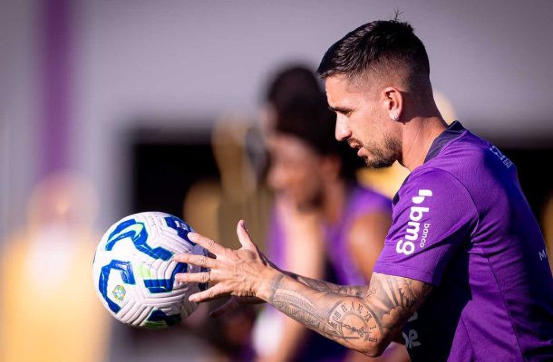 Igor Coronado cobra R$ 10 milhões do Corinthians, e negocia saída do clube