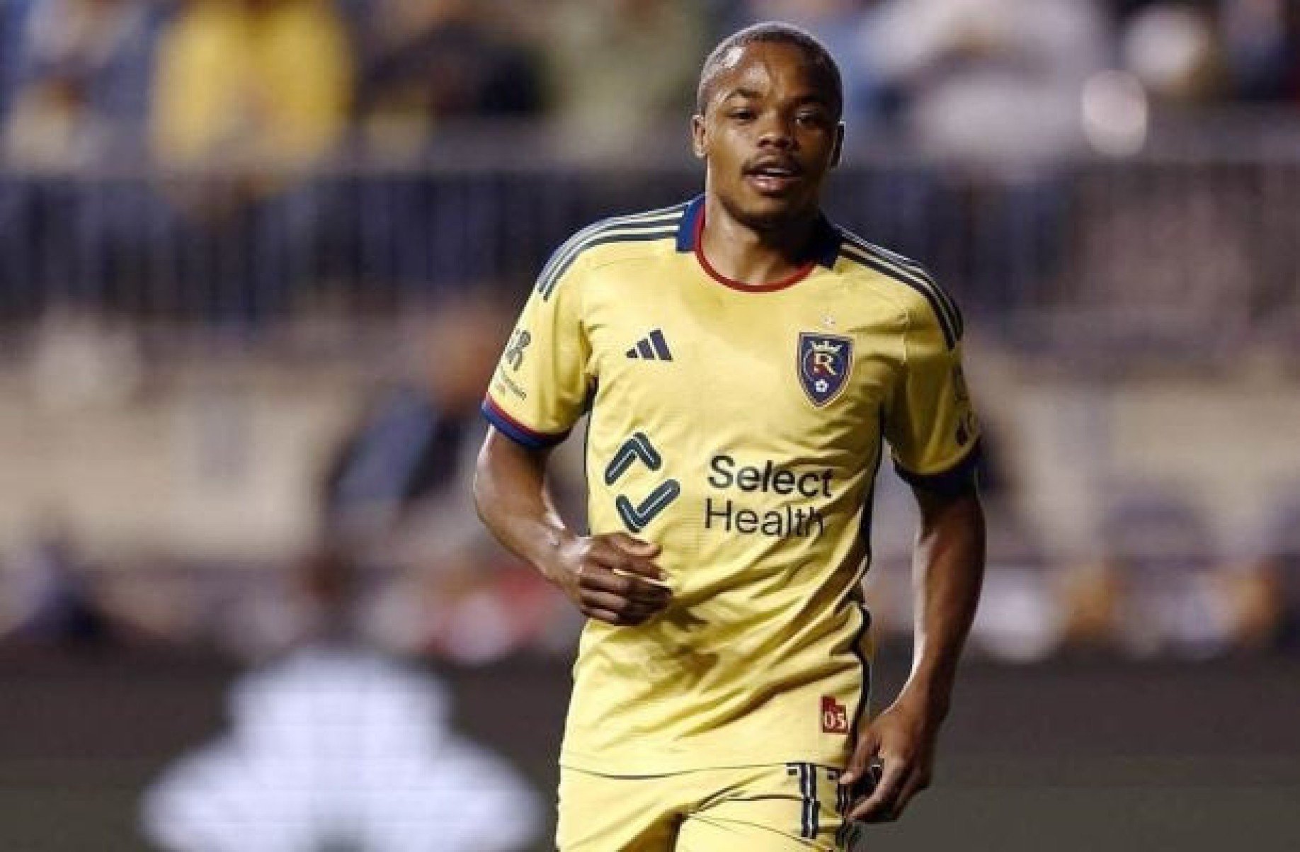 Vasco tem interesse na contratação de Andrés Gómez, do Rennes