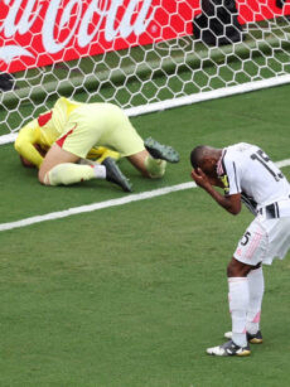 Veja o gol contra bizarro marcado por Kalulu em City x Juventus no Mundial de Clubes - No Ataque Internacional