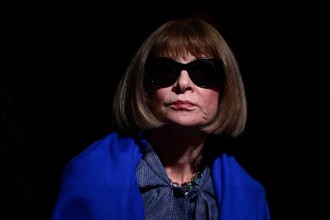 Anna Wintour deixa direção da Vogue americana após 37 anos