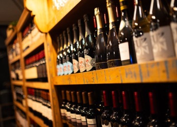 Com mais de 1.000 rótulos, o Di Vino é um evento que movimenta Governador Valadares -  (crédito: Luiz Siqueira e Dark Films/ Divulgação)