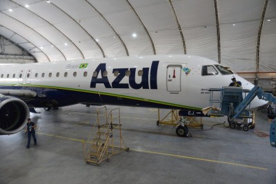 Embraer E2, o maior e mais moderno jato comercial fabricado no Brasil -  (crédito: Túlio Santos/EM/D.A.Press)