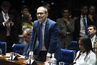 Senador Contarato: ‘Aumentar o número de deputados é uma afronta os cidadãos’