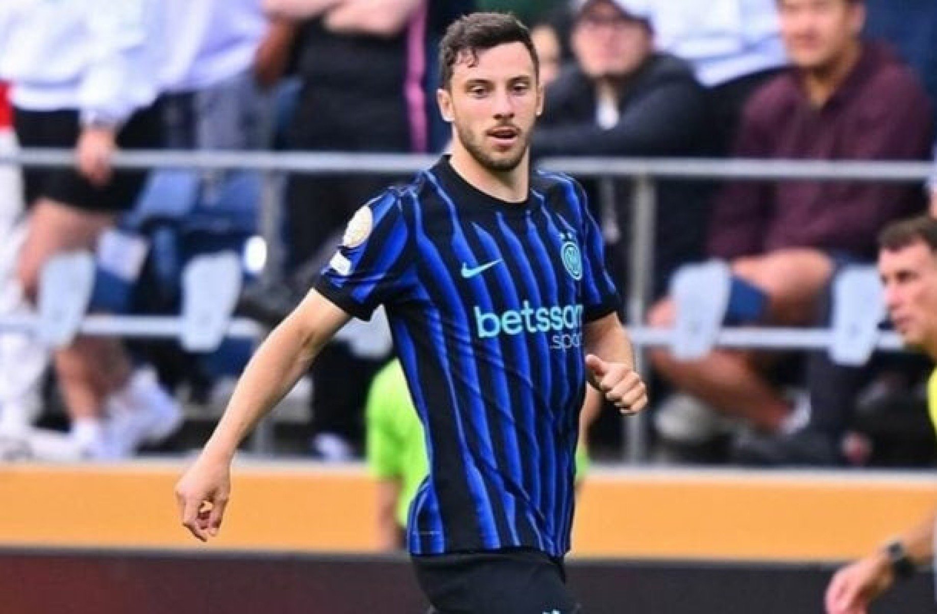 Brasileiro da Inter de Milão prevê jogo contra Fluminense como o ‘mais difícil’ no Mundial