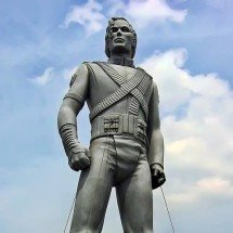 Famosos – vivos ou mortos – homenageados com estátuas pelo mundo - Sjors Provoost/Wikimedia Commons