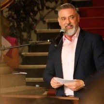 Livramento: Leônidas de Oliveira desembarca do governo sob aplausos - SECULT-MG/DIVULGAÇÃO 