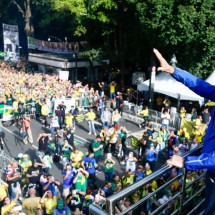 Bolsonaro sugere que mandará mais que presidente com maioria no Congresso
