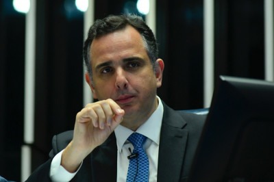 "Caso Pacheco, realmente, não queira, restariam a Lula apenas duas alternativas: a prefeita de Contagem, Marília Campos (PT) e o ministro das Minas e Energia, Alexandre da Silveira (PSD)" -  (crédito: Geraldo Magela/Agência Senado)