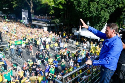Bolsonaro reuniu apoiadores em mais uma manifestação em São Paulo neste domingo (29/6) -  (crédito: Miguel Schincariol/AFP)