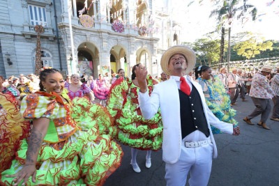 Festejos juninos levam a tradição das quadrilhas para o jardim do Palácio Tiradentes em Belo Horizonte -  (crédito: Marcos Vieira/EM/D.A Press)