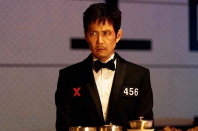Vencedor do Emmy pelo papel na série, o ator Lee Jung-jae ganhou projeção internacional depois de protagonizar 'Round 6'  -  (crédito: Netflix/reprodução)