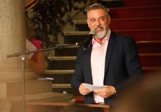 Livramento: Leônidas de Oliveira desembarca do governo sob aplausos