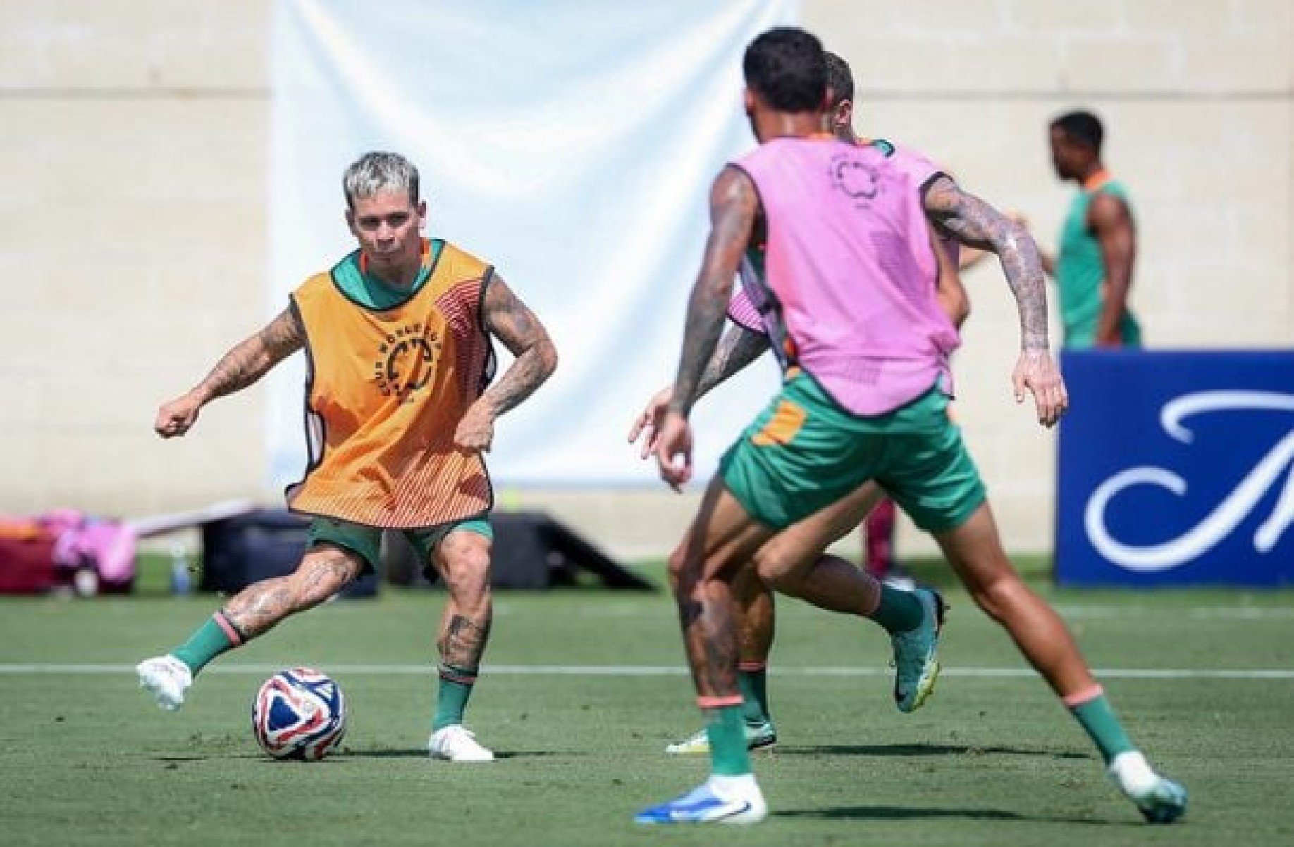 Soteldo vira opção para Renato Gaúcho alterar esquema tático do Fluminense