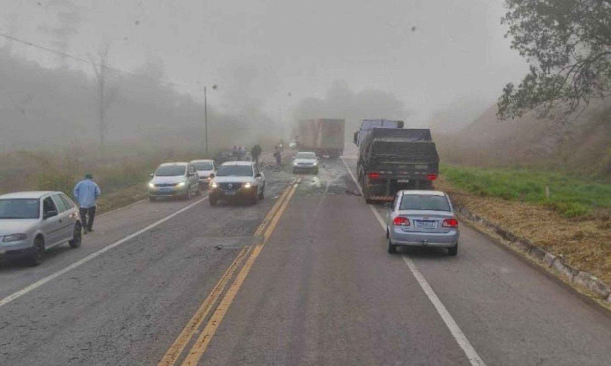 Acidente aconteceu na altura da Serra do Egito, na BR-262