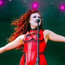 Novo fenômeno da música diz que fãs parecem até ‘maridos abusivos’ - reprodução/instagram