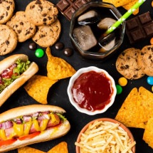 Você sabe o que está comendo? Alimentos fake trazem riscos à saúde