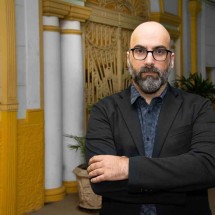 Treze livros de Valter Hugo Mãe receberam releituras de artistas plásticos


 -  (crédito: Daniel Bianchini/divulgação)