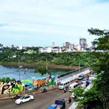 Ponte da Amizade: 60 anos da ligação terrestre entre Brasil e Paraguai -  Reprodução de vídeo G1