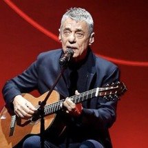 Chico Buarque processa Meta por uso de música por perfil de direita -  @chicobuarque