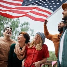 EUA concentram maior comunidade brasileira no exterior - DINO