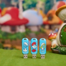 Sandisk lança pendrives dos Smurfs com game e visual temático