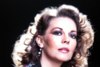A morte de Natalie Wood, uma das atrizes mais famosas nos anos 1970 em Hollywood, está até hoje sem solução. Desde 1981, o assunto é alvo da curiosidade do público, pelas circunstâncias nebulosas que envolvem o caso.  -  (crédito: Jack Mitchell - Wikimédia Commons)