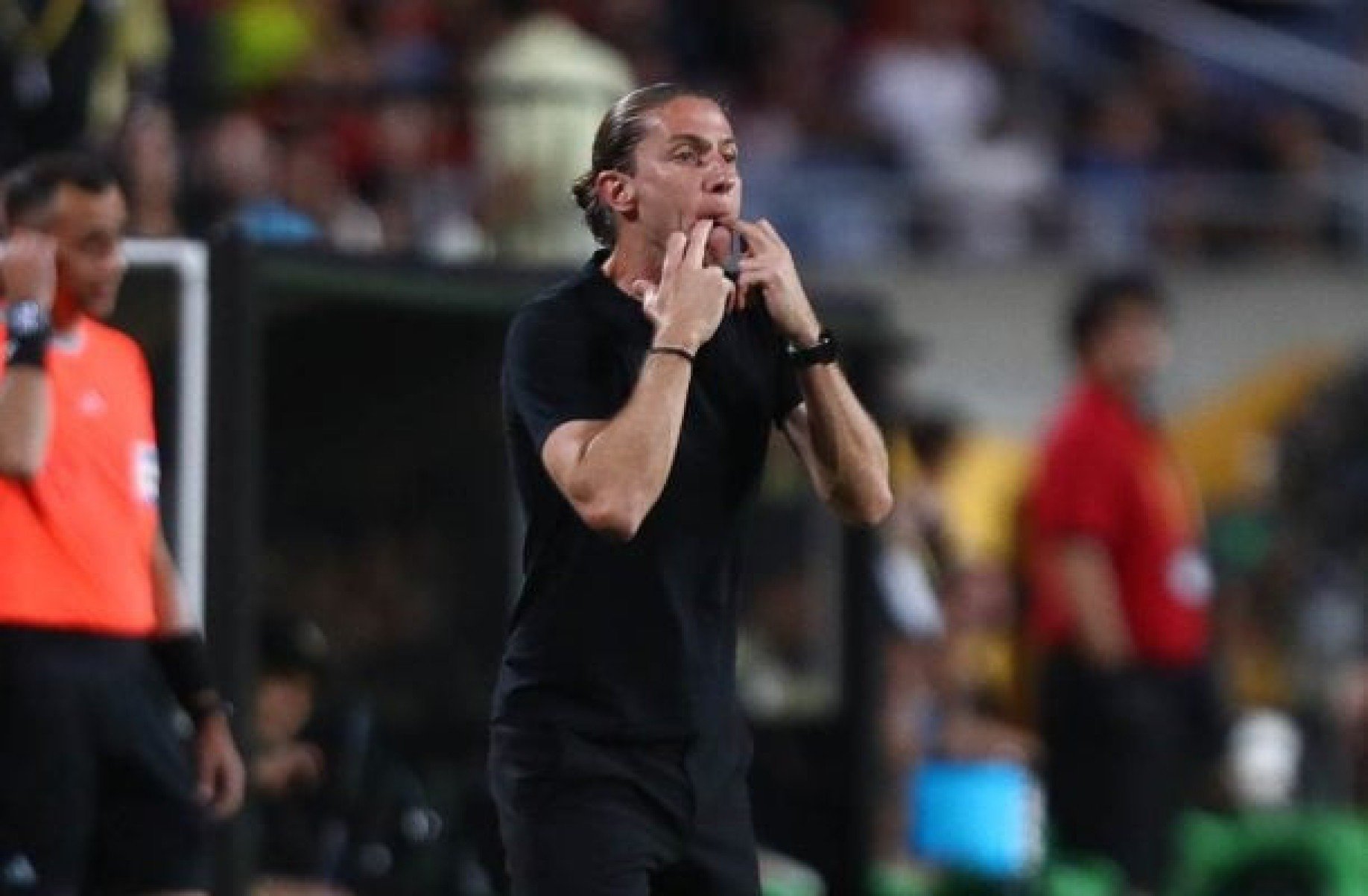 Após Mundial, Flamengo se prepara para negociar a renovação de Filipe Luís