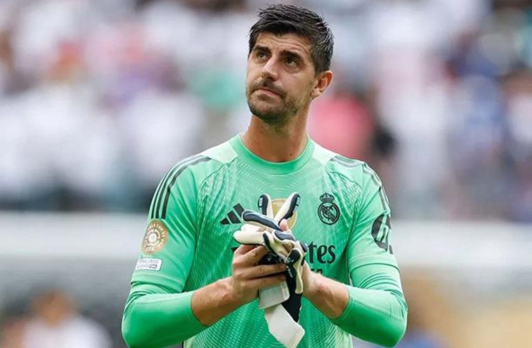 Courtois defende Mundial e ironiza críticos: ‘Quatro tuiteiros acham o nível uma m*’