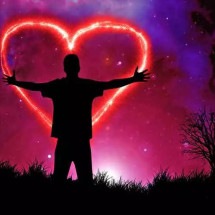 Livro aborda o amor-próprio para se livrar de relacionamentos tóxicos - Gerd Altmann/Pixabay